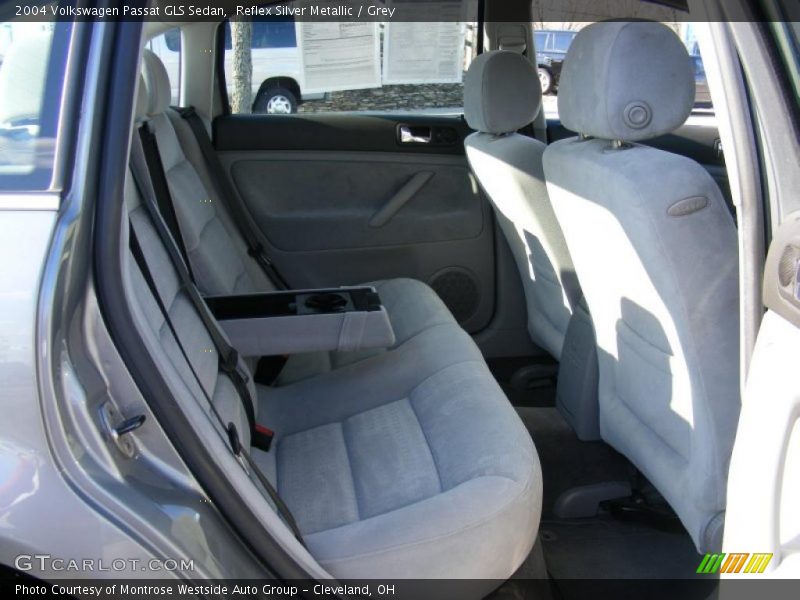 Reflex Silver Metallic / Grey 2004 Volkswagen Passat GLS Sedan