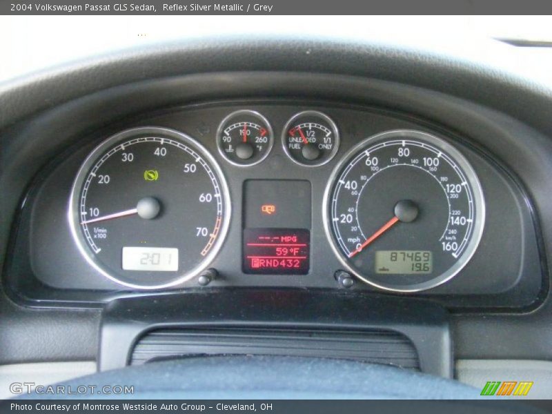 Reflex Silver Metallic / Grey 2004 Volkswagen Passat GLS Sedan