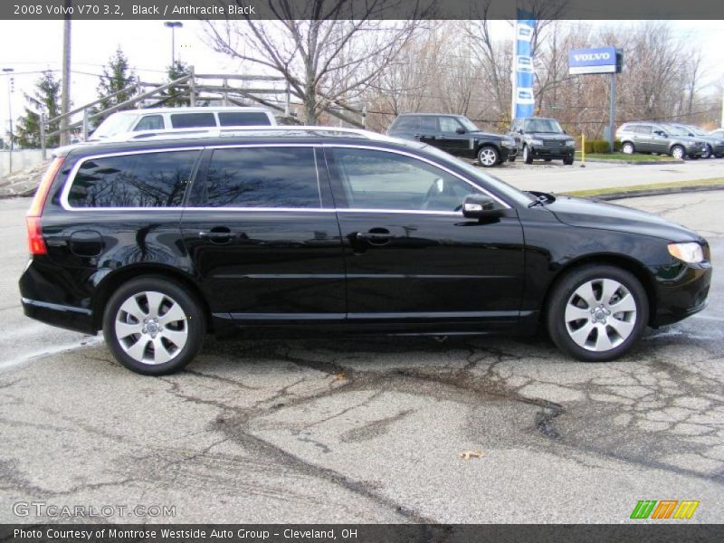Black / Anthracite Black 2008 Volvo V70 3.2