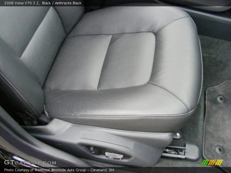 Black / Anthracite Black 2008 Volvo V70 3.2