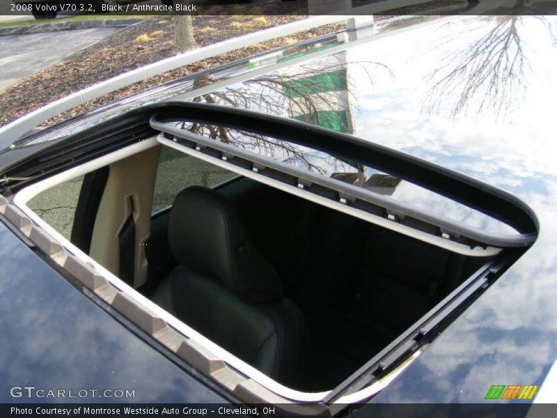Black / Anthracite Black 2008 Volvo V70 3.2