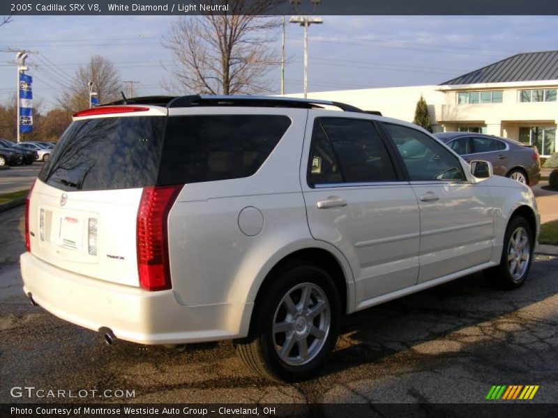 White Diamond / Light Neutral 2005 Cadillac SRX V8