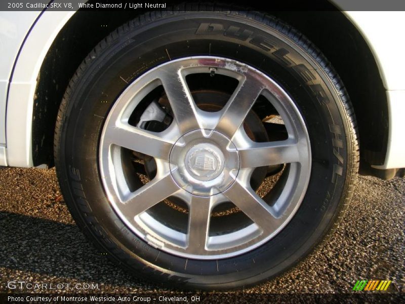 White Diamond / Light Neutral 2005 Cadillac SRX V8