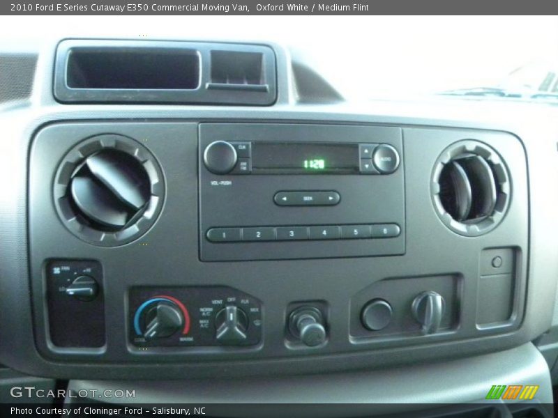 Oxford White / Medium Flint 2010 Ford E Series Cutaway E350 Commercial Moving Van