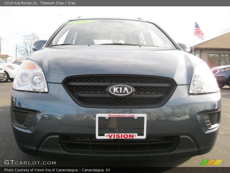 Titanium Gray / Gray 2010 Kia Rondo LX