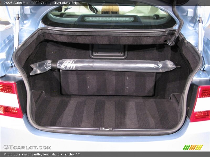 Silverlake / Beige 2006 Aston Martin DB9 Coupe