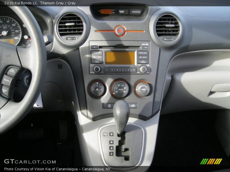 Titanium Gray / Gray 2010 Kia Rondo LX