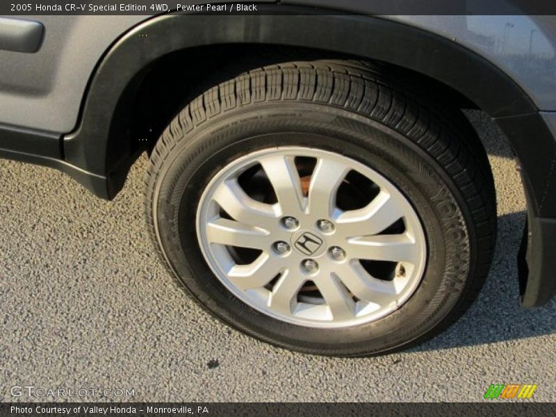 Pewter Pearl / Black 2005 Honda CR-V Special Edition 4WD