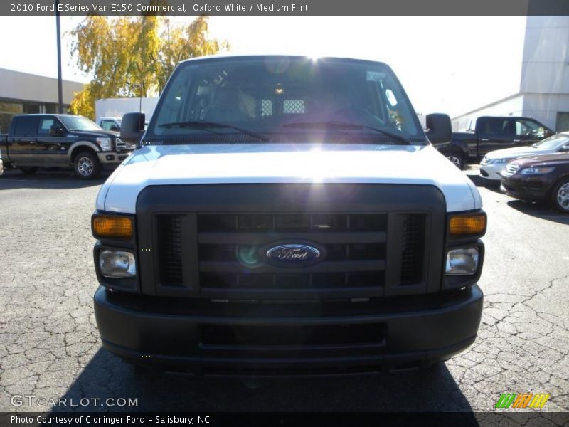 Oxford White / Medium Flint 2010 Ford E Series Van E150 Commercial