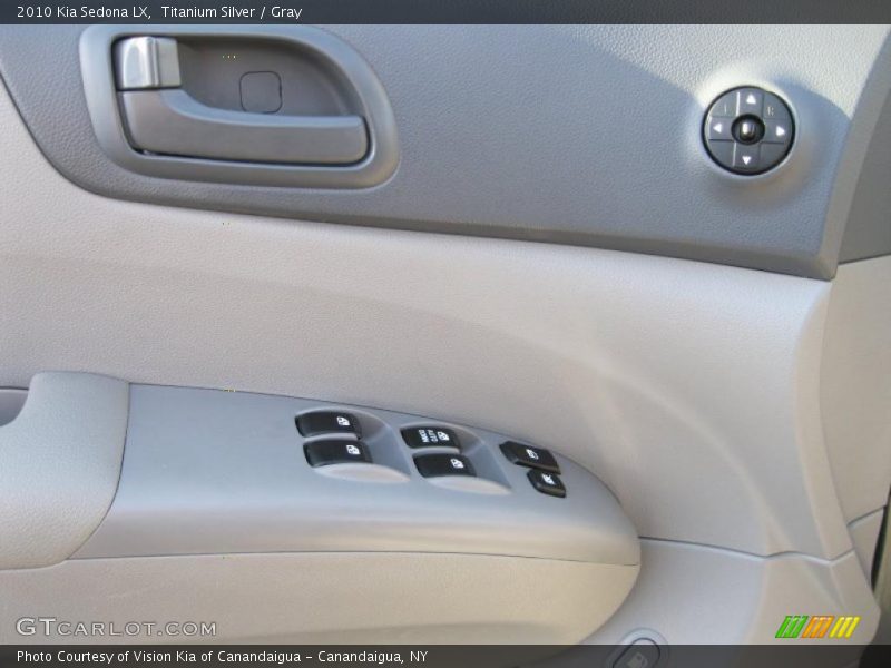 Titanium Silver / Gray 2010 Kia Sedona LX