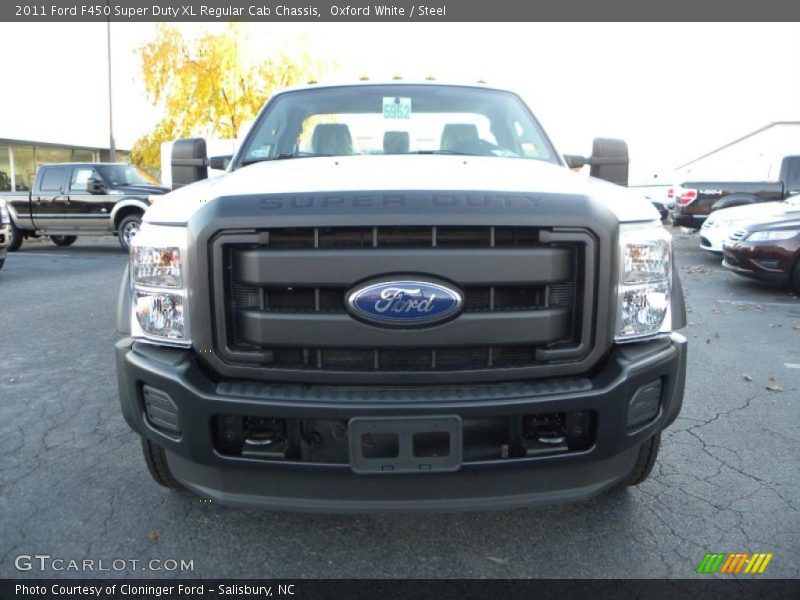 Oxford White / Steel 2011 Ford F450 Super Duty XL Regular Cab Chassis