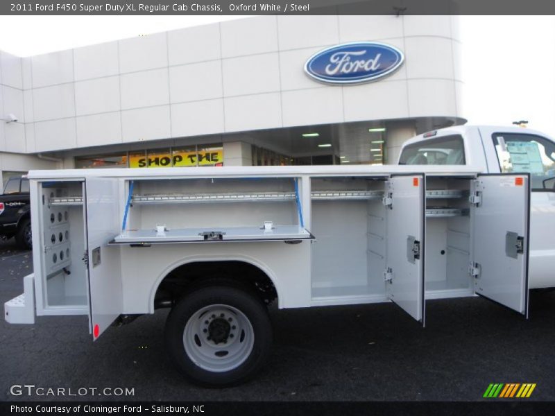 Oxford White / Steel 2011 Ford F450 Super Duty XL Regular Cab Chassis