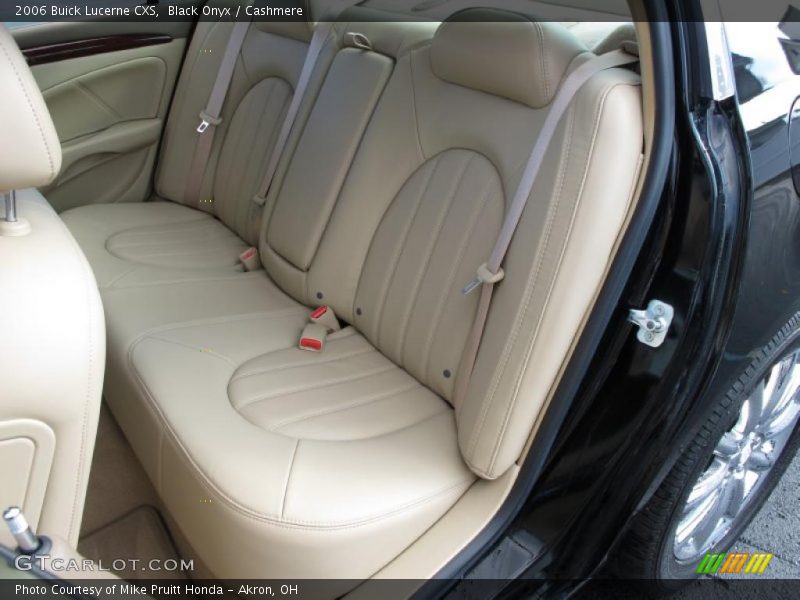 Black Onyx / Cashmere 2006 Buick Lucerne CXS