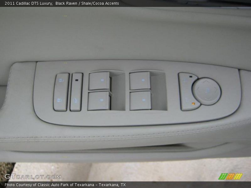 Black Raven / Shale/Cocoa Accents 2011 Cadillac DTS Luxury