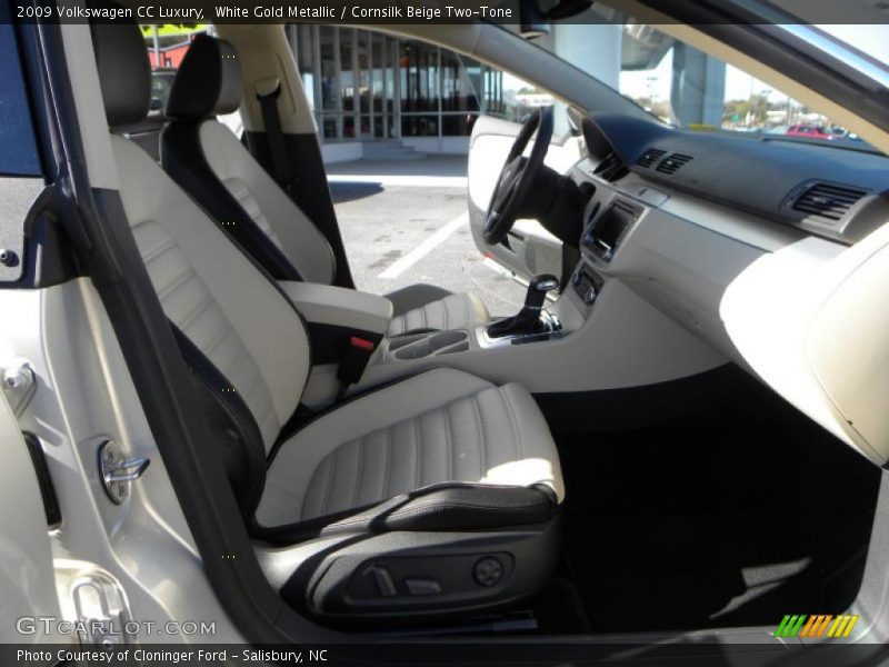 White Gold Metallic / Cornsilk Beige Two-Tone 2009 Volkswagen CC Luxury