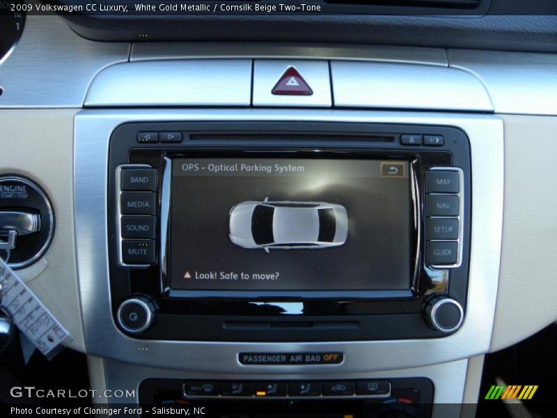 Controls of 2009 CC Luxury