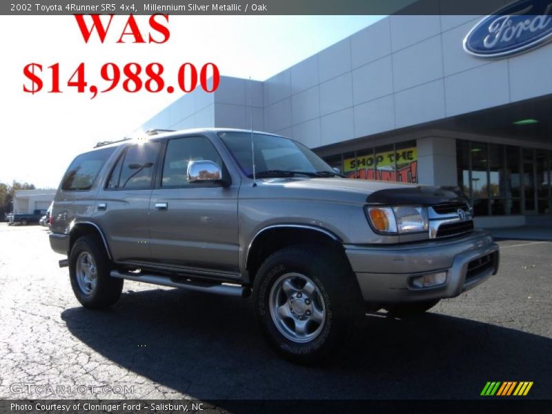 Millennium Silver Metallic / Oak 2002 Toyota 4Runner SR5 4x4