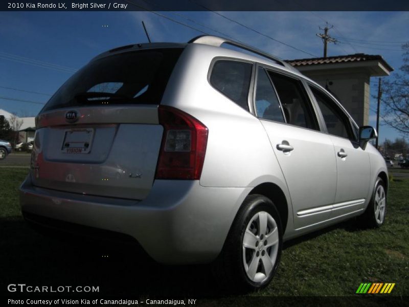 Bright Silver / Gray 2010 Kia Rondo LX