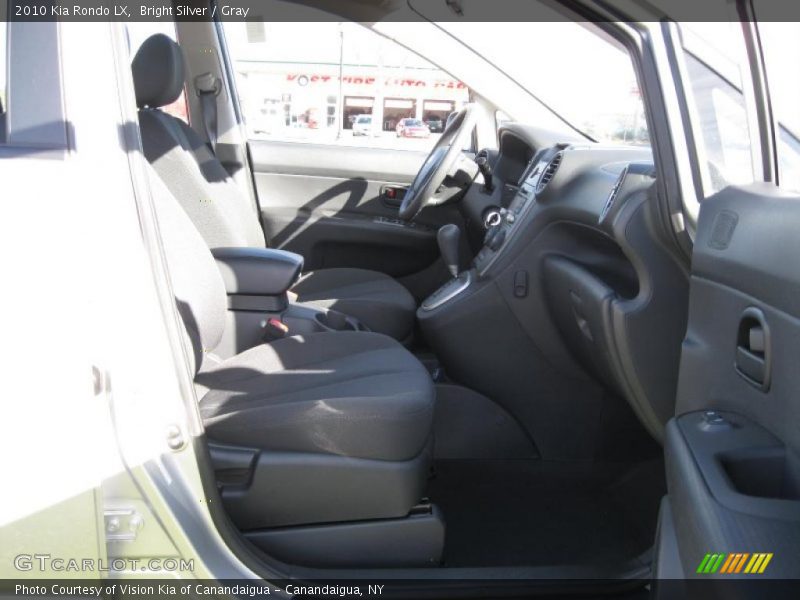 Bright Silver / Gray 2010 Kia Rondo LX