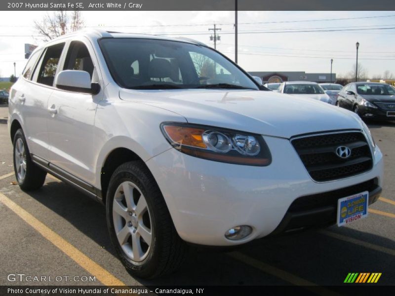 Arctic White / Gray 2007 Hyundai Santa Fe SE