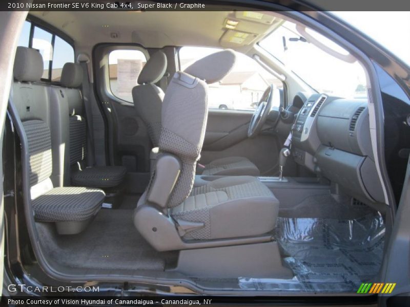  2010 Frontier SE V6 King Cab 4x4 Graphite Interior
