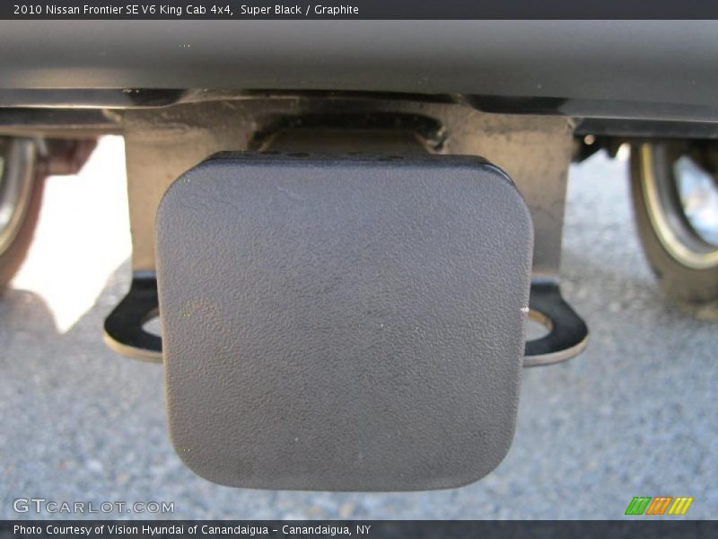 Super Black / Graphite 2010 Nissan Frontier SE V6 King Cab 4x4
