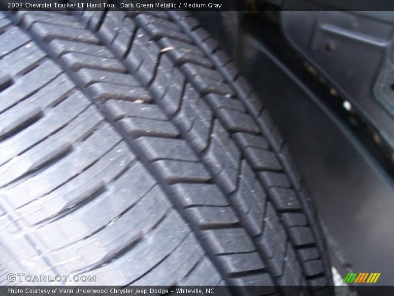 Dark Green Metallic / Medium Gray 2003 Chevrolet Tracker LT Hard Top