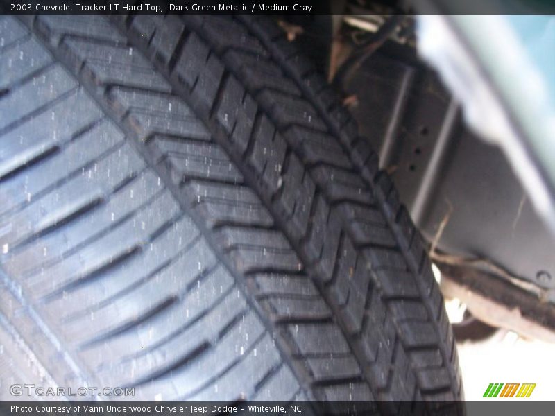 Dark Green Metallic / Medium Gray 2003 Chevrolet Tracker LT Hard Top