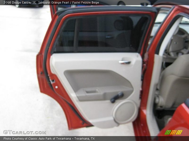 Sunburst Orange Pearl / Pastel Pebble Beige 2008 Dodge Caliber SE