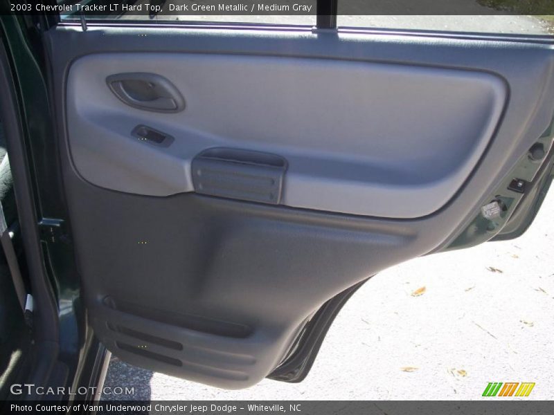 Dark Green Metallic / Medium Gray 2003 Chevrolet Tracker LT Hard Top