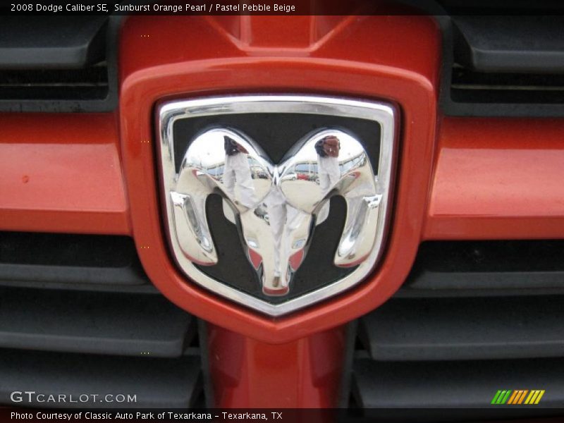 Sunburst Orange Pearl / Pastel Pebble Beige 2008 Dodge Caliber SE