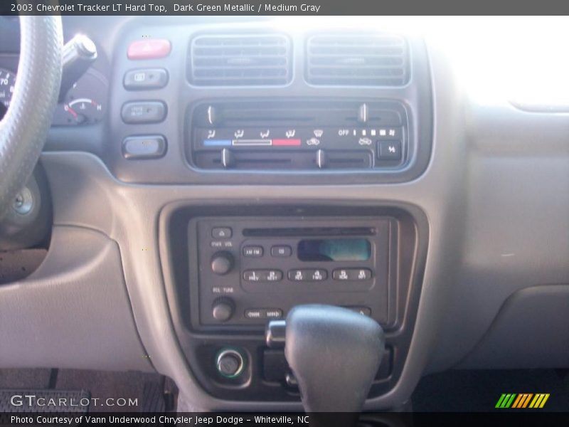 Dark Green Metallic / Medium Gray 2003 Chevrolet Tracker LT Hard Top
