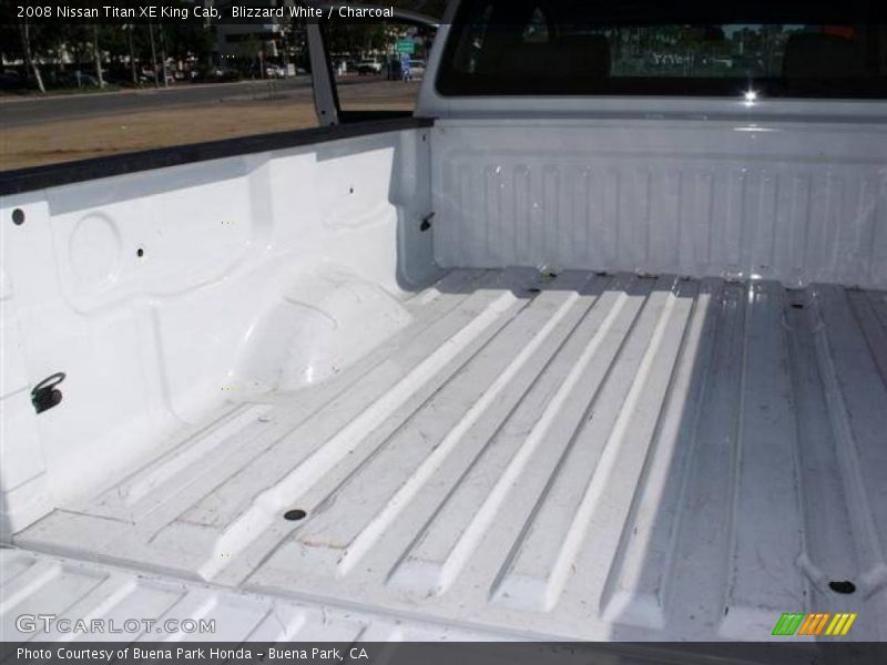 Blizzard White / Charcoal 2008 Nissan Titan XE King Cab