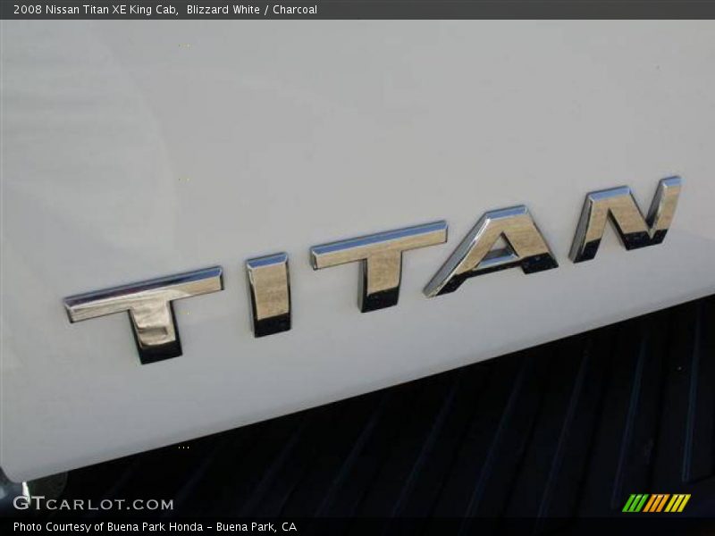 Blizzard White / Charcoal 2008 Nissan Titan XE King Cab
