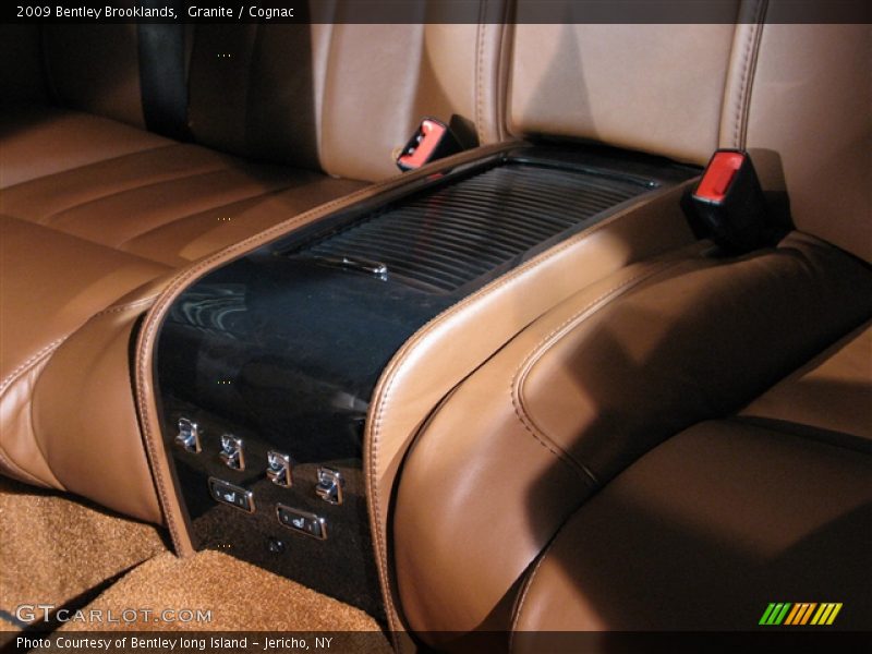 Granite / Cognac 2009 Bentley Brooklands