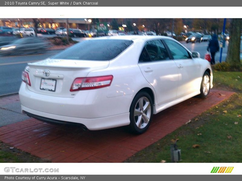 Super White / Dark Charcoal 2010 Toyota Camry SE