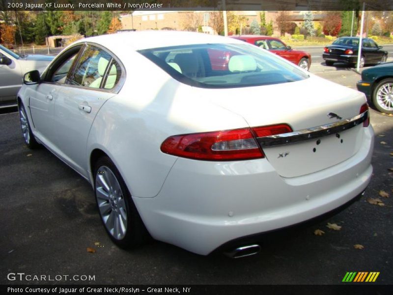 Porcelain White / Ivory/Oyster 2009 Jaguar XF Luxury