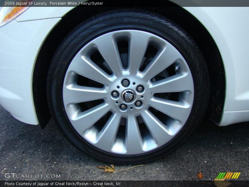 Porcelain White / Ivory/Oyster 2009 Jaguar XF Luxury