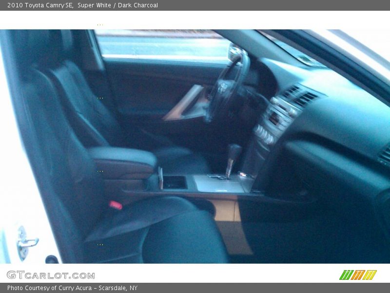Super White / Dark Charcoal 2010 Toyota Camry SE