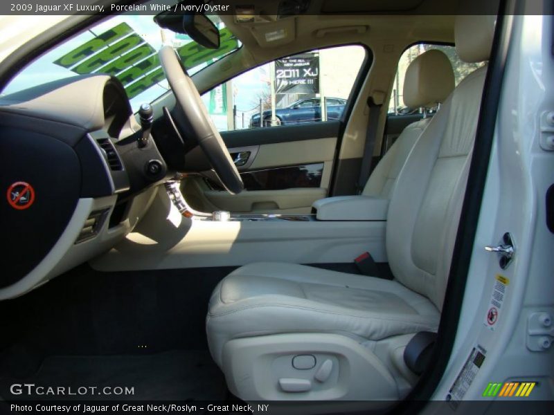 Porcelain White / Ivory/Oyster 2009 Jaguar XF Luxury