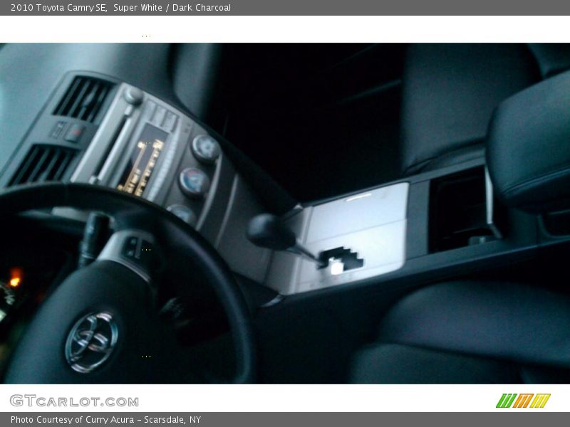 Super White / Dark Charcoal 2010 Toyota Camry SE