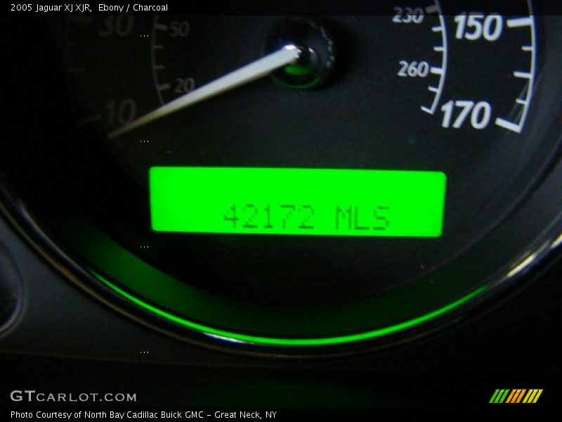 Ebony / Charcoal 2005 Jaguar XJ XJR