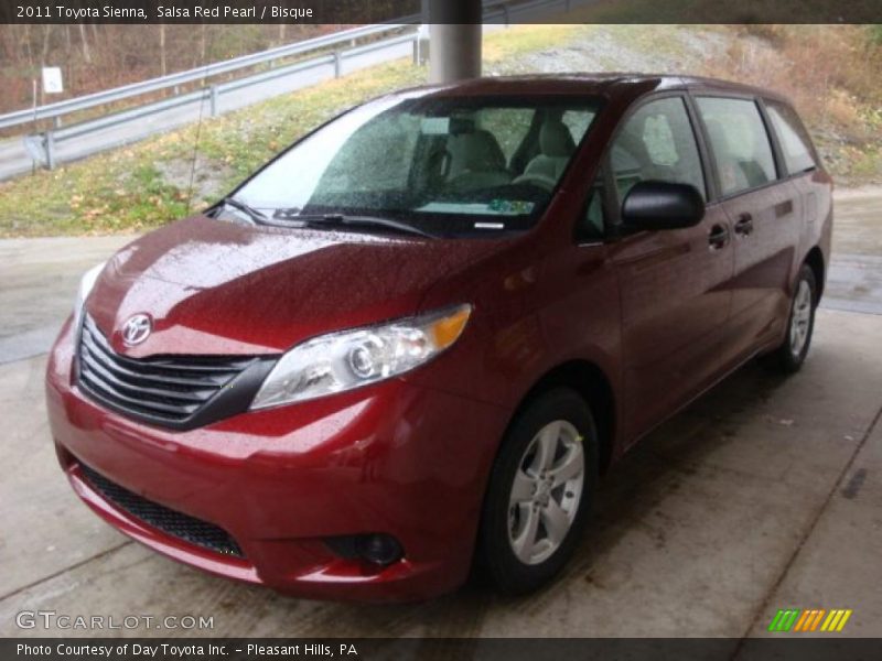 Salsa Red Pearl / Bisque 2011 Toyota Sienna