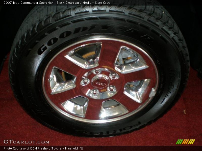 Black Clearcoat / Medium Slate Gray 2007 Jeep Commander Sport 4x4