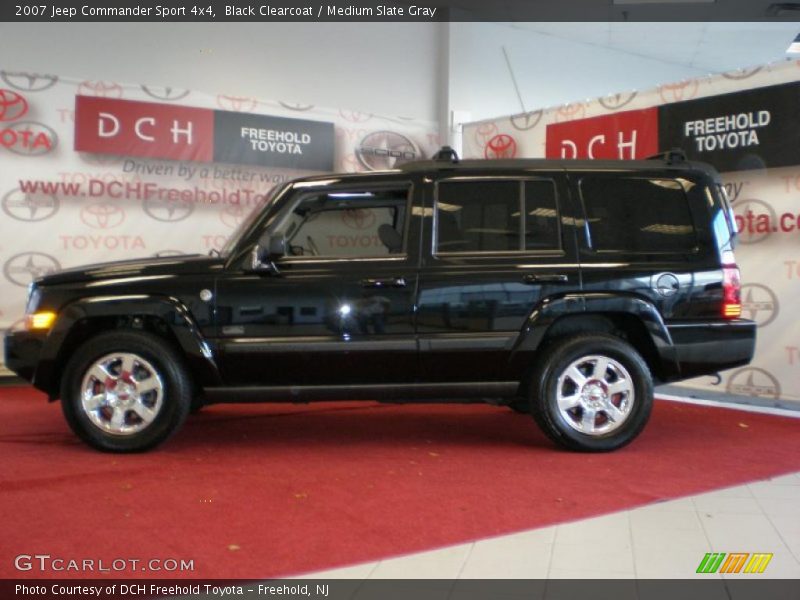 Black Clearcoat / Medium Slate Gray 2007 Jeep Commander Sport 4x4