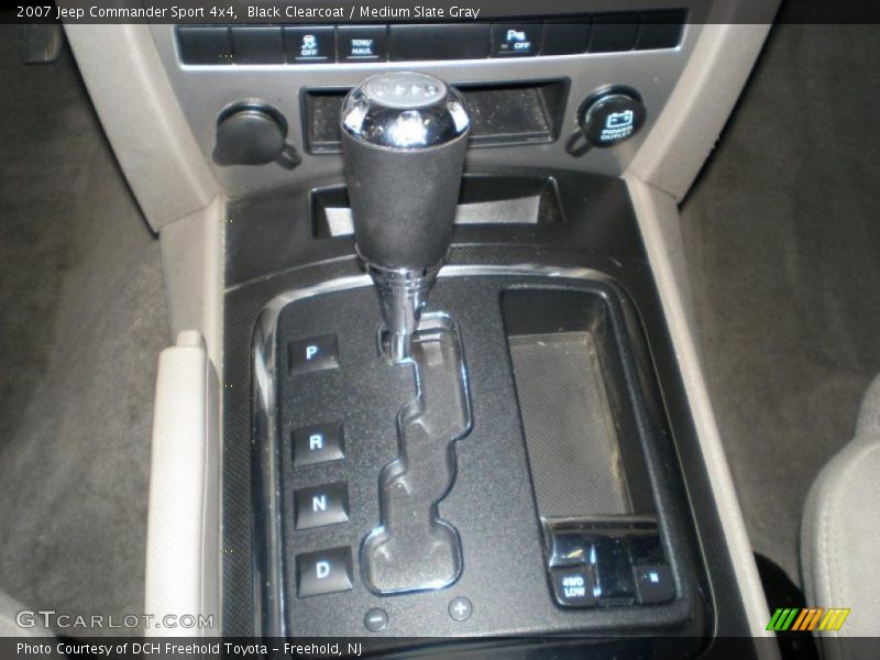Black Clearcoat / Medium Slate Gray 2007 Jeep Commander Sport 4x4