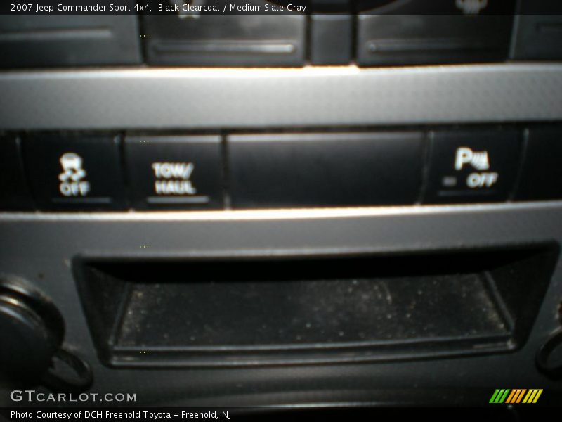 Black Clearcoat / Medium Slate Gray 2007 Jeep Commander Sport 4x4