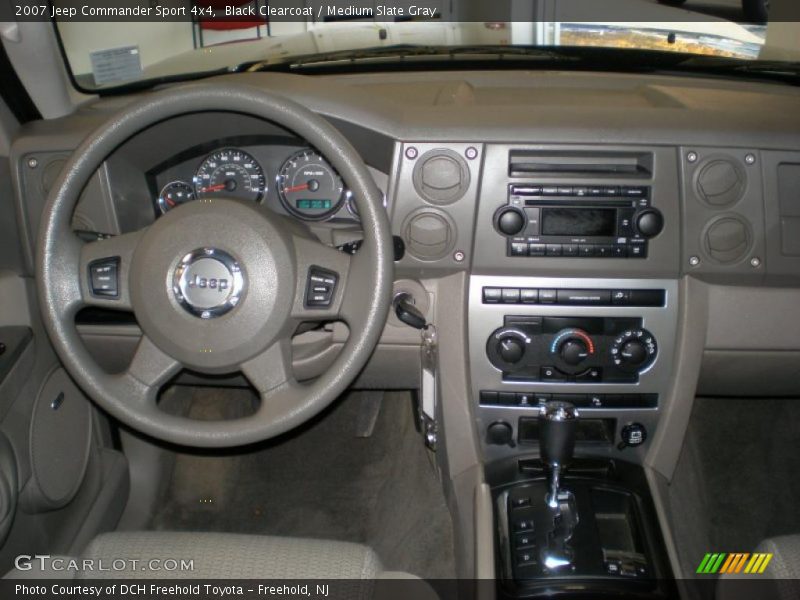 Black Clearcoat / Medium Slate Gray 2007 Jeep Commander Sport 4x4