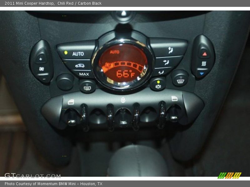 Controls of 2011 Cooper Hardtop