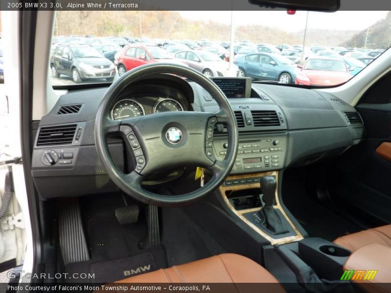 Alpine White / Terracotta 2005 BMW X3 3.0i
